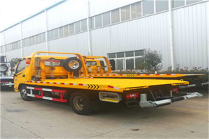 湘乡附近拖车救援搭电